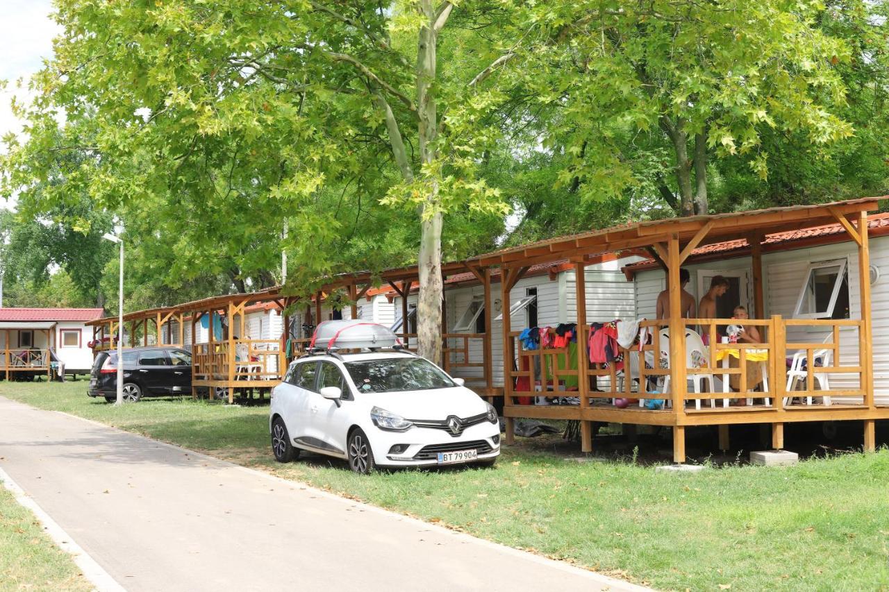 Balatontourist Fuered Camping & Bungalows Balatonfüred Esterno foto